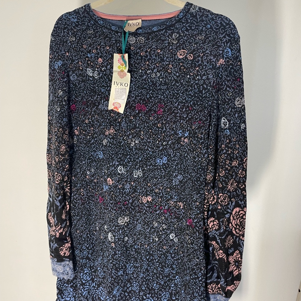 VINTAGE SWEATER DRESS - Picture 3 of 5